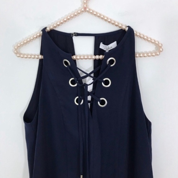 New Parker Lace Up Shift Dress - Picture 4 of 6